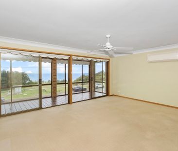 134 Caves Beach Road, - Photo 6