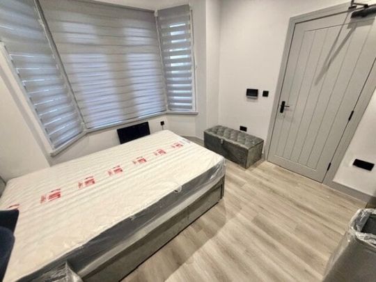 Bournemouth Park Road, Property for rent - Photo 1