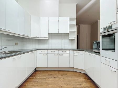 Quartier Sablon - 2-bedroom apartment - Photo 3