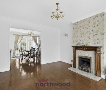 4 bedroom semi-detached house to rent - Photo 2