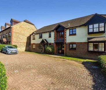 Woodlands Lane, Chichester, PO19 - Photo 3
