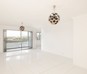 9/61 Hillside Cres, Hamilton QLD 4007 - Apartment For Rent | Domain - Photo 1