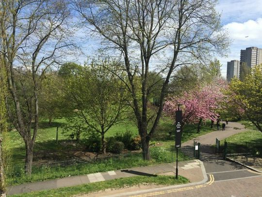 Clayponds Lane, Brentford, TW8 - Photo 1