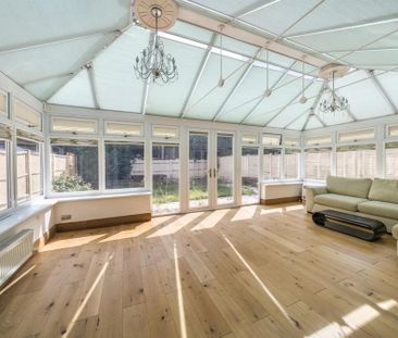 5 bedroom detached house to rent - Photo 1