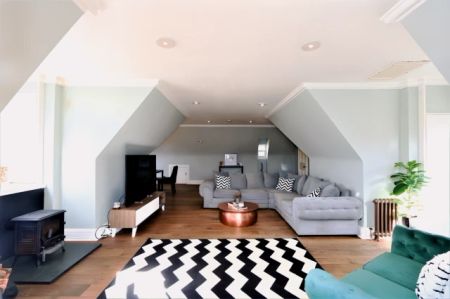 2Bedrooms, 2Bathrooms - Photo 3