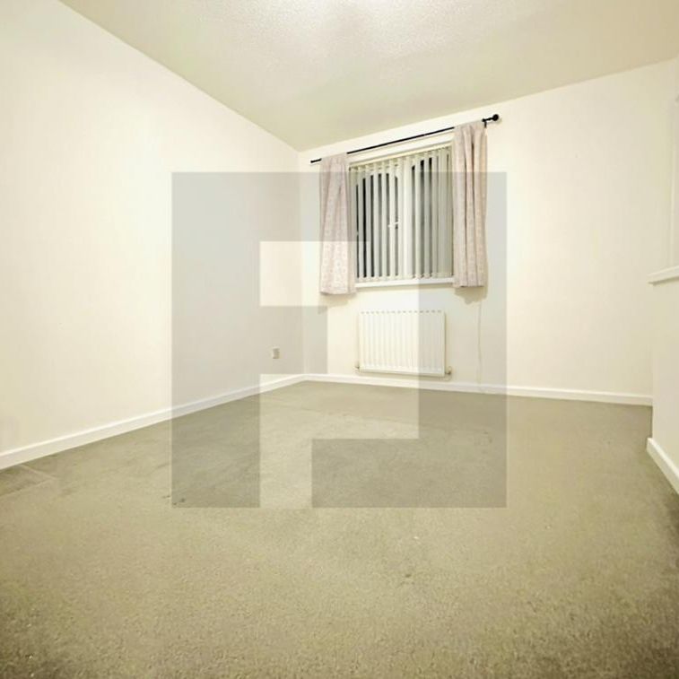 2 bedroom semi-detached house to rent - Photo 1