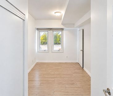 For Lease - 1 Center Street Unit# 102, Richmond Hill, Ontario - Photo 4