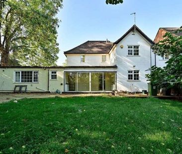 Macklers Farm, Leverstock Green Road, Hp, Hemel Hempstead, HP2 - Photo 6