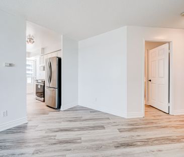 For Lease - 8 Hillcrest Avenue Unit# 1006, Toronto, Ontario - Photo 6