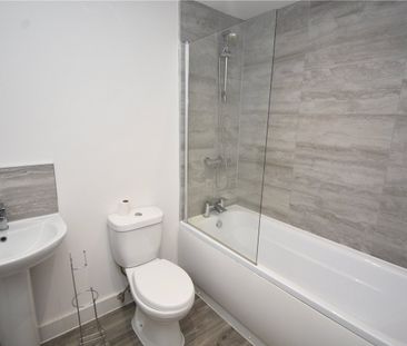 Chester Court, CH62 1DG, New Ferry - Photo 4