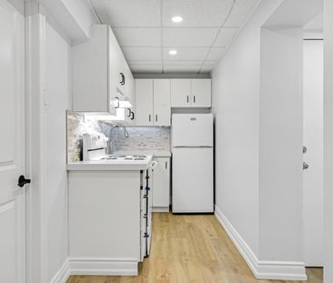 For Lease - 4617 Dundas Street Unit# A, Toronto, Ontario - Photo 2