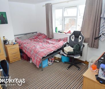 5 bedroom terraced house to rent - Photo 5