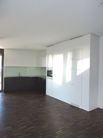 Slanted on 2 floors? Get on board! - Foto 5