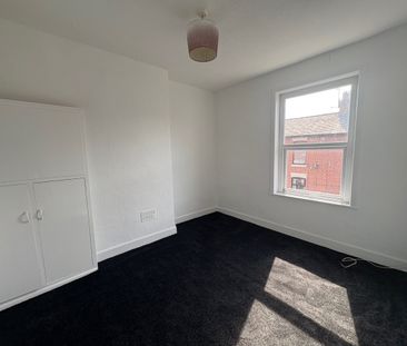 111, Elliott Street, Preston - Photo 5