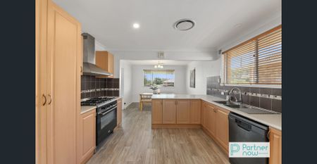 Neat & well-maintained home - Photo 2