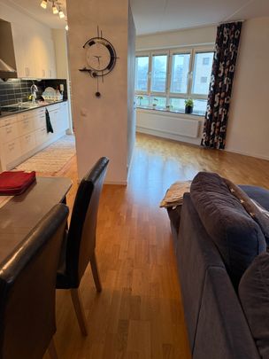 Lilla Marconigatan, Västra Frölunda - Photo 1