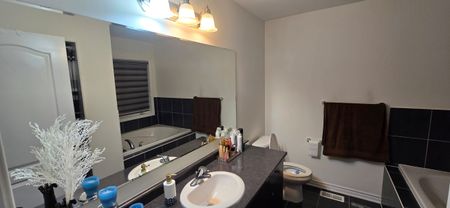 For Lease - 18 Stedford Crescent, Brampton, Ontario - Photo 3