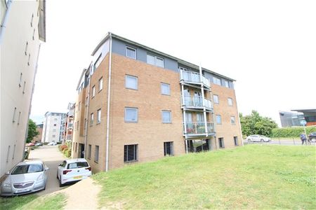St James Place, De Grey Road, Colchester - Photo 3