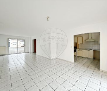 Location Maison 6 pièces 131m² SAUTRON 44880 - Photo 3