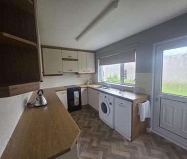 6 Ashley Avenue, Armagh, BT60 1HD - Photo 3