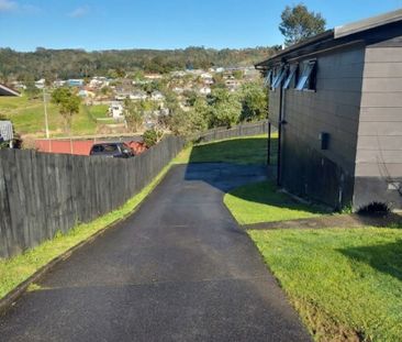 3 bedroom house - Photo 1