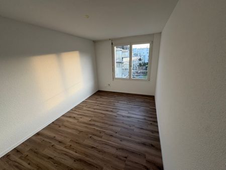 3.5 Zimmer, 80 m², 2. Stock - Photo 2