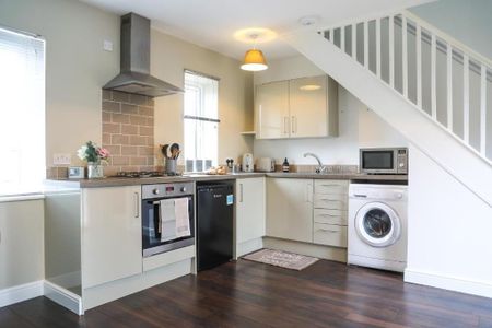 1 bedroom semi-detached house to rent - Photo 4