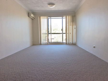 7 / 52 Marmion Parade, Taringa - Photo 3