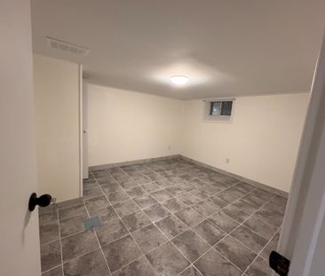 For Lease - 1001 Kipling Avenue, Toronto, Ontario - Photo 6