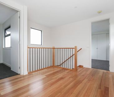 2/12 Mcnamara Street, Preston VIC 3072 - Photo 1