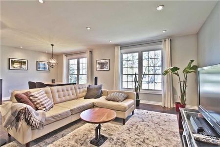 For Lease - 208 Pine Cove Road, Burlington, Ontario - Photo 5