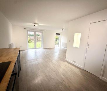 2 bedroom bungalow to rent - Photo 2