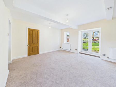 2 bedroom cottage to rent - Photo 2