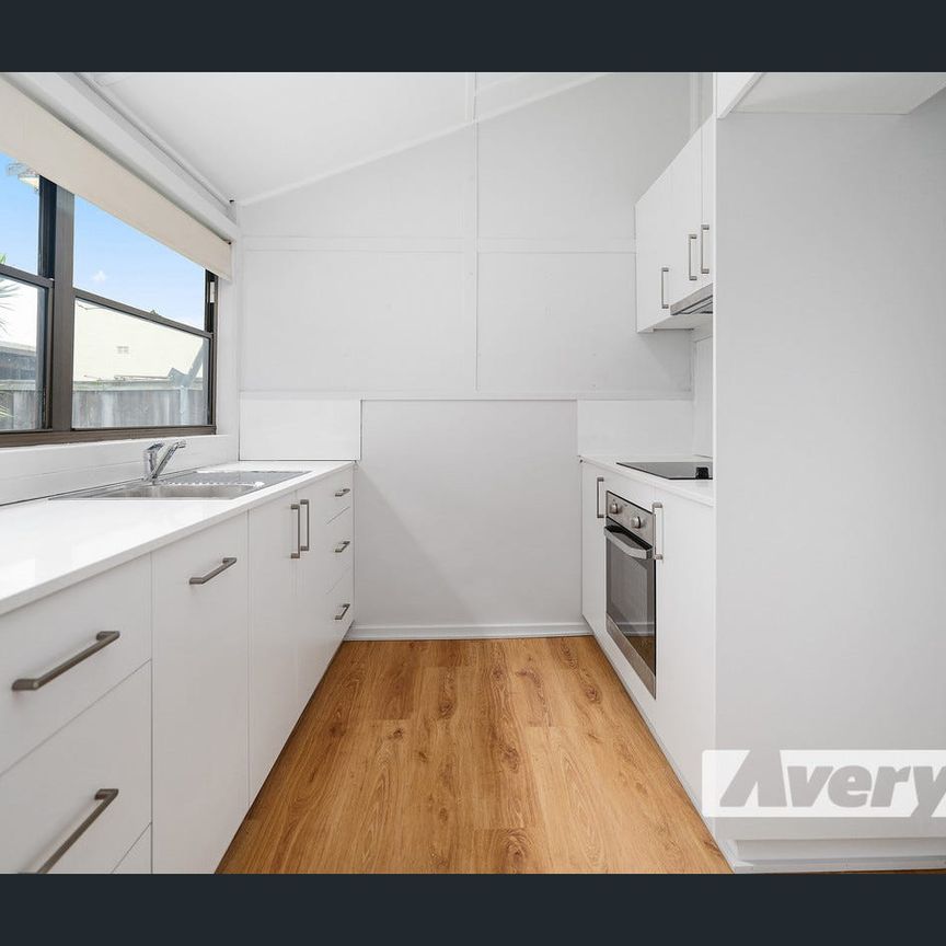 Affordable Freestanding House Near Lake Macquarie & Beach - Photo 1