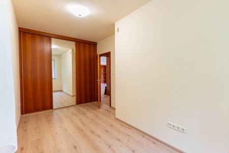 Páfrány út - Fotó 3