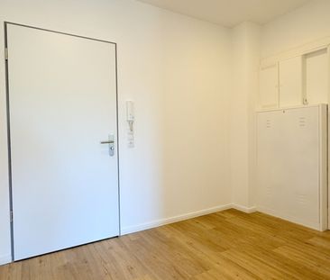 Exkl. 2-Zimmer-Penthouse-Wohnung mit Wintergarten und Dachterrasse ... - Photo 4