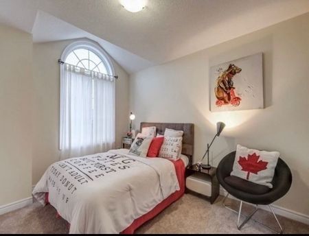 For Lease - 67 Duggan Street, Aurora, Ontario - Photo 3