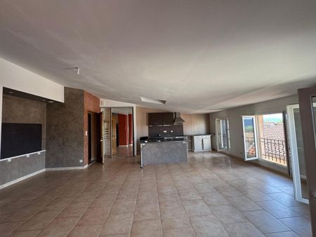 Appartement 3 Pièces 78 m² - Photo 2