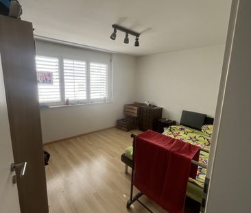 Charmante 4.5-Zimmer-Wohnung mit grossem Garten in Herznach alles inklusive! - Foto 3