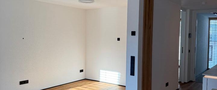 Moderne Neubauwohnung mit gehobener Ausstattung - Photo 1