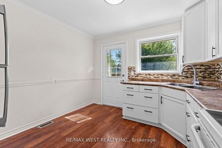 For Lease - 145 First Avenue Unit# Main, Kingston, Ontario - Photo 2