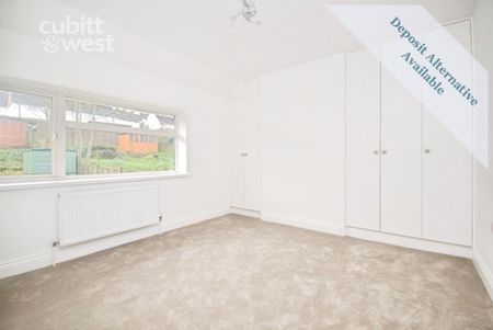 4 bedroom semi-detached house to rent - Photo 3