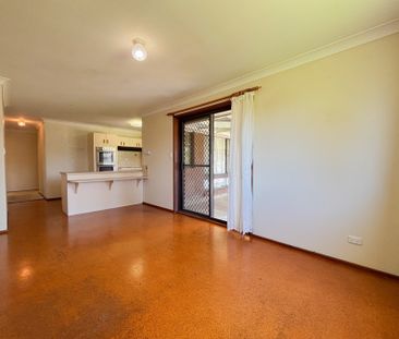 Coffs Harbour, 21 Feran Crescent - Photo 6