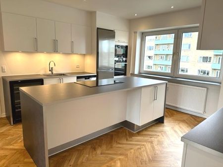 Skøn 5-værelses lejlighed i hjertet af Odense - Foto 5