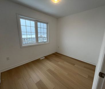 For Lease - 63 Harvest Crescent, Barrie, Ontario - Photo 1