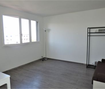Location Appartement Rosny-sous-Bois 93110 Centre ville - Photo 2
