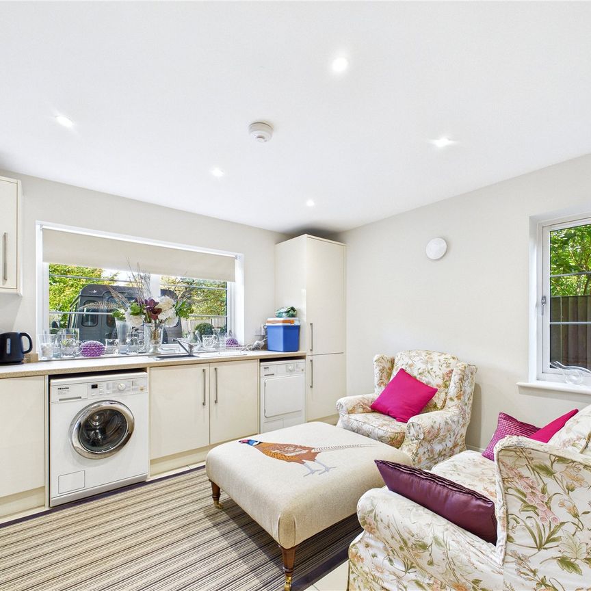 Old Maltings Approach, Melton, Woodbridge, IP12 1FN - Photo 1