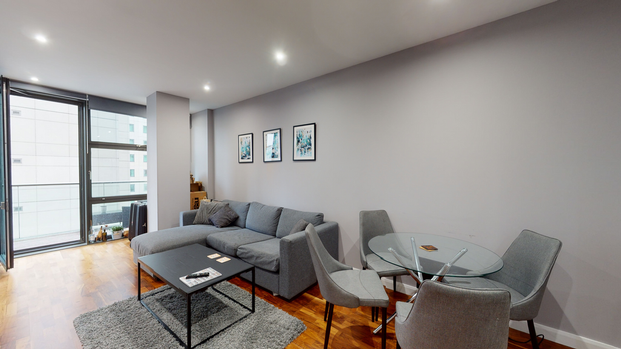 2 bedroom apartment to rent - Photo 1