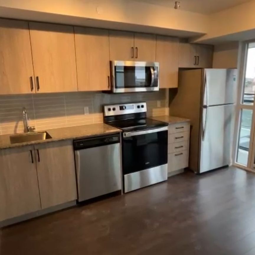 For Lease - 20 Meadowglen Place Unit# 733, Toronto, Ontario - Photo 1