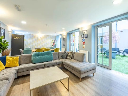 Classic Studio – Limited View - Photo 1